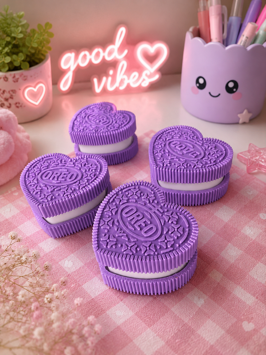 Love Heart Fidget Keychain Oreo